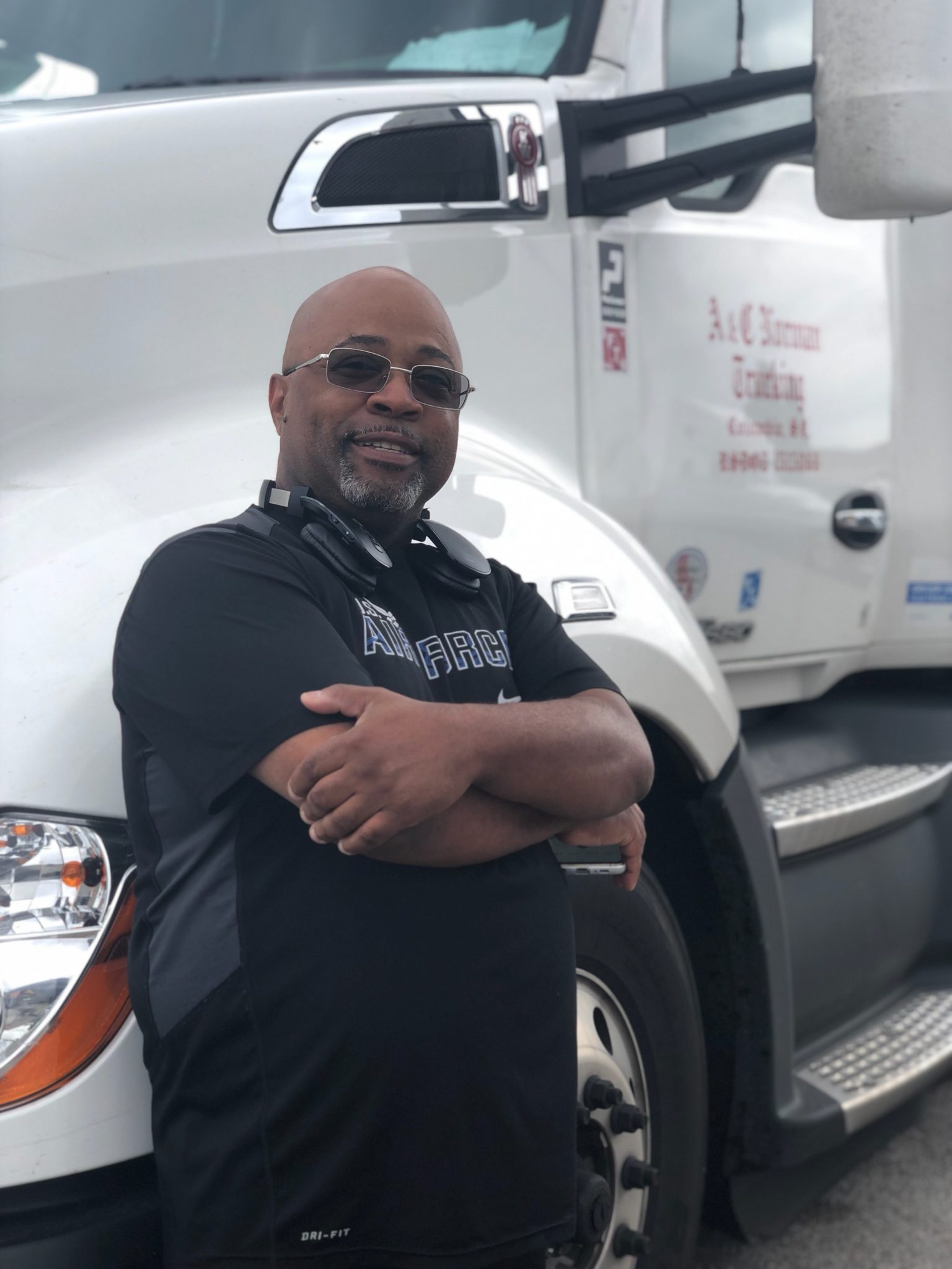 Drivers Power Transport Memphis, TN Trucking Company & Freight Carrier